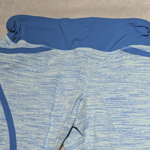 Lululemon Pace Crop Size 2 - Excellent Condition! - Picture 12 of 13